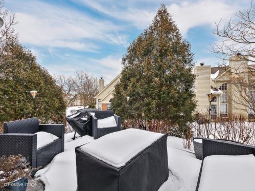 1693 Pearl Ct, Bull Valley IL 60014-2729 exterior