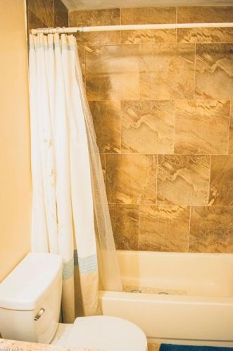 2101 52 Ln, Naples FL 34116-6831 exterior