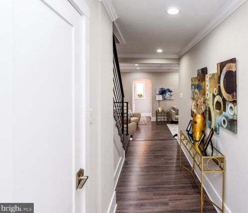 5200 New Hampshire Ave, Washington DC 20011-7920 exterior