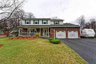 1079 Mckinley Ave, Schenectady, NY 12303-2530