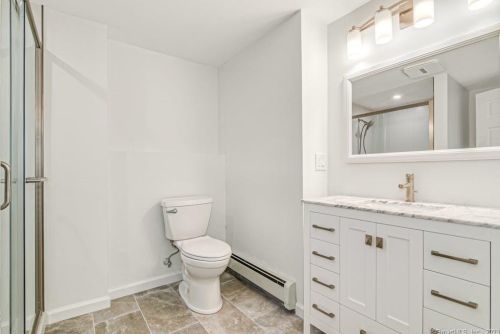 24 Aspen Ledges Rd, Ridgefield CT 06877-1826 exterior