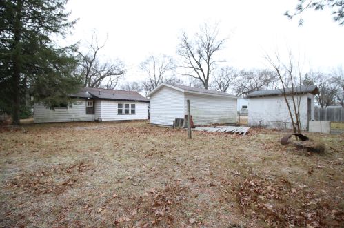 1130 Frst Dr, Meskegon MI 49442-4812 exterior