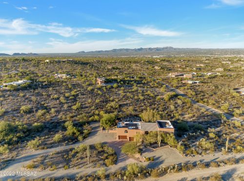 6250 Diamond St, Tucson AZ  85745-8923 exterior