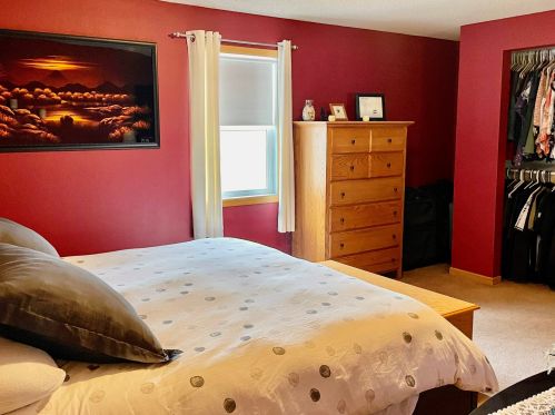 127 5 St, Duluth MN 55806-2339 exterior