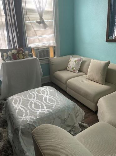 129 Cottage Ave, Mount Vernon NY 10550-1404 exterior