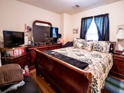 290 Hunterdon St, Newark NJ 07103-2505 exterior