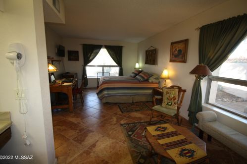 940 Circulo Napa, Green Valley AZ 85614-2820 exterior