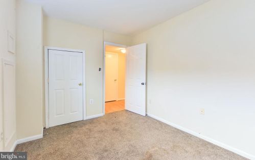 10350 Castlehedge Ter, Silver Spring MD 20902-5808 exterior