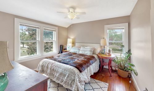 878 Aberdeen St, Grand Rapids MI 49505-3814 exterior