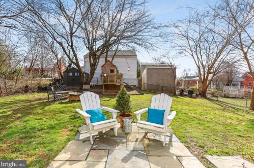 2304 Eccleston St, Silver Spring MD  20902-5015 exterior