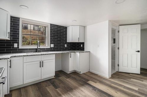 369 Adelle St, Atlanta GA  30315-6601 exterior