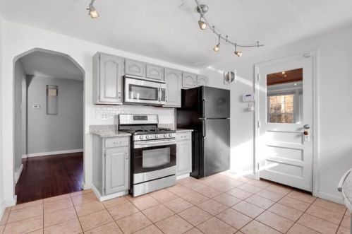 288 Noble Ave, Pittsburgh PA 15205-2884 exterior