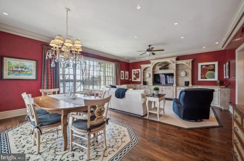 24 Lakewood Dr, Media PA 19063-1807 exterior