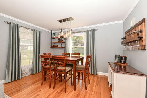 1206 121, Milwaukee WI 53226-3109 exterior