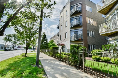 7936 Grand Ave, Chicago IL  60707-1870 exterior