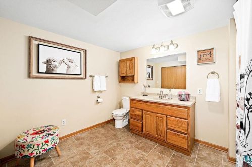 608 Glenwood St, Duluth MN 55804-1625 exterior