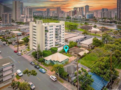 2011 Lime St, Honolulu HI 96826-5904 exterior