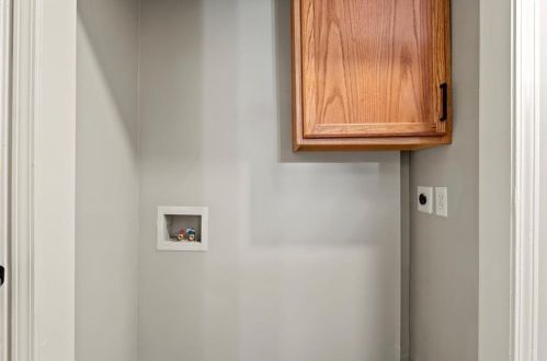 1336 Mcclelland Ave, Atlanta GA 30344-1609 exterior