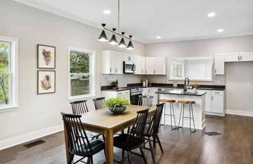 888 Gilbert St, Atlanta GA  30316-2478 exterior