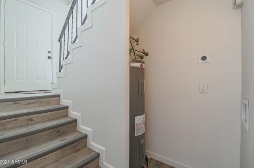 6002 44th St, Phoenix AZ 85032-4202 exterior