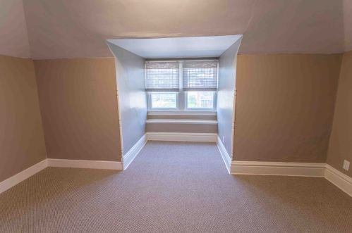 829 Braddock Ave, Pittsburgh PA 15221-3421 exterior