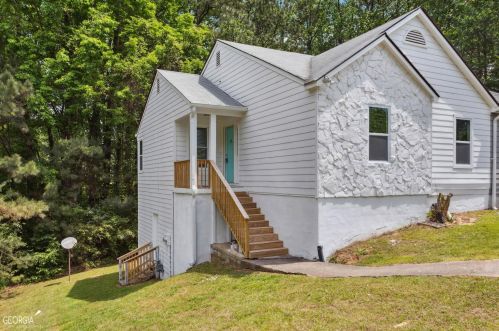 5442 Glen Haven Dr, Atlanta GA  30349-6481 exterior