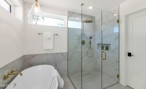 9052 29th St, Phoenix AZ  85028-5302 exterior