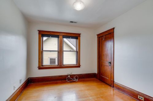 1299 Blair Ave, Saint Paul MN 55104-2008 exterior