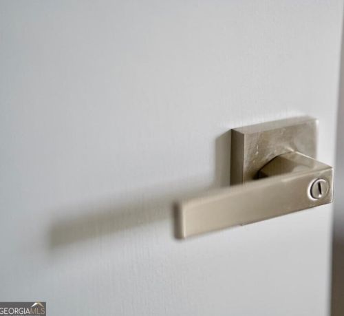 2050 Forrest Park Rd, Atlanta GA 30315-8637 exterior