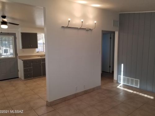 4159 Bellevue St, Tucson AZ  85712-4509 exterior