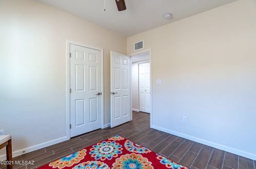 4220 Timrod St, Tucson AZ  85711-4151 exterior