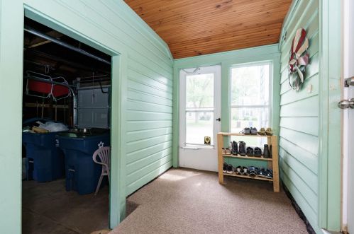 829 Parchmount Ave, Kalamazoo MI 49004-2055 exterior