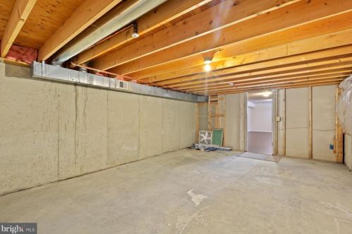 1719 Catherine Fran Dr, Accokeek MD 20607-3216 exterior