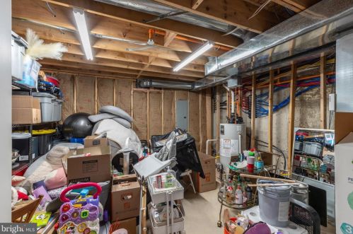 2123 Cumberland St, Philadelphia PA 19125-1718 exterior