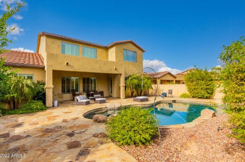 8623 22 St, Phoenix AZ 85016-6604 exterior