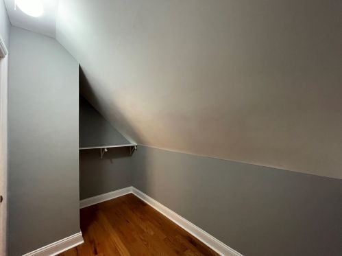 1330 73rd St, Chicago IL 60638-5916 exterior