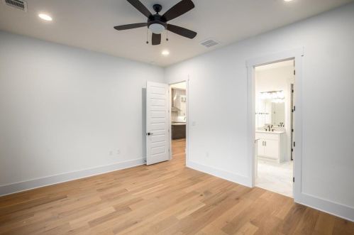 2507 Euclid Ave, Austin TX 78704-5418 exterior