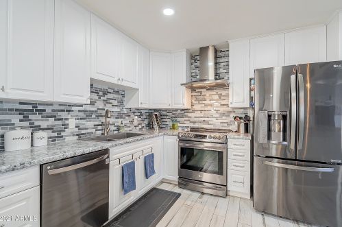 1643 Borghese Pl, Phoenix AZ 85016-1011 exterior