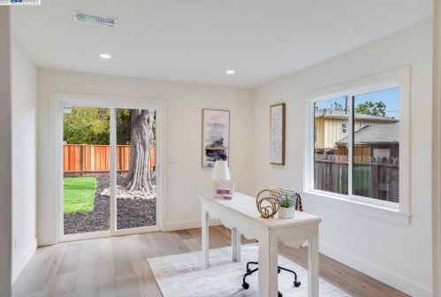 1867 Pleasant Hill Rd, Concord CA  94523-4040 exterior