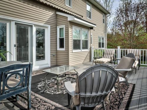 57 Brimstone Hl Rd, Middletown NY 10941-3349 exterior