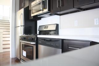 2660 Orchard Ave, Los Angeles CA  90007-2310 exterior