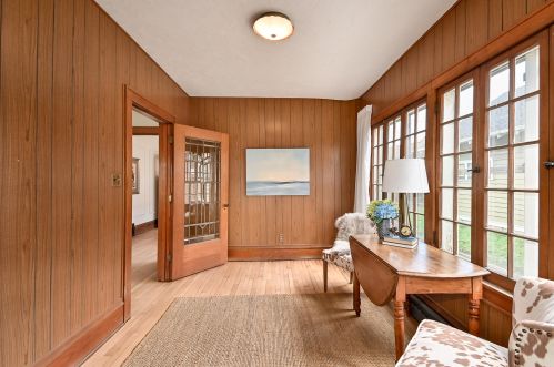 1512 51st St, Milwaukee, WI 53208-2215