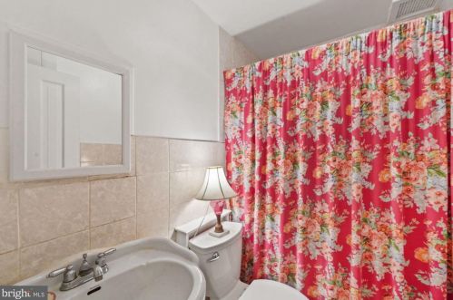 126 Fairfax St, Alexandria VA 22314-3331 exterior