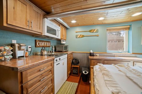 2312 8 St, Duluth MN 55810-2801 exterior