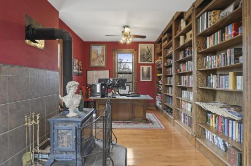 2126 Juneau Ave, Milwaukee WI 53233-1119 exterior