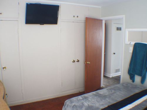 452 Everett Ave, Bull Valley IL 60014-7121 exterior