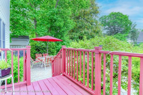 92 Washington St, Locust NJ 07760-1432 exterior