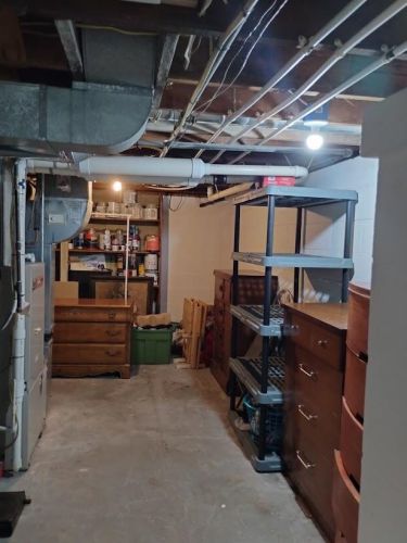 2476 Glenside Blvd, Meskegon MI 49441-3271 exterior