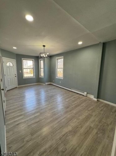 512 Hamilton St, Rahway NJ 07065-3317 exterior