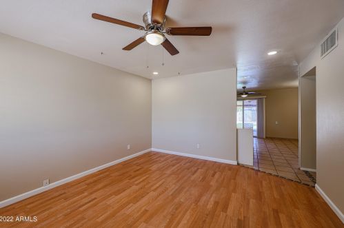 8436 36th Dr, Phoenix AZ  85051-4710 exterior